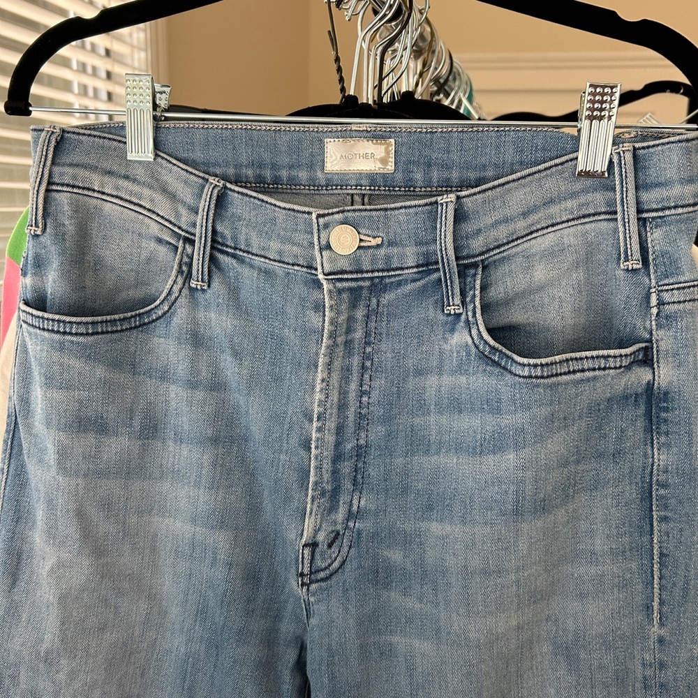 Mother “The Hustler” Two Step Ankle Fray 31 Jeans